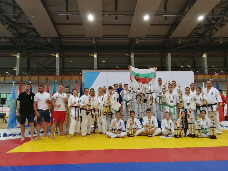 World_Youth_CUP-1